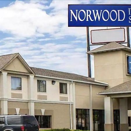 Norwood Inn & Suites Columbus Eksteriør bilde